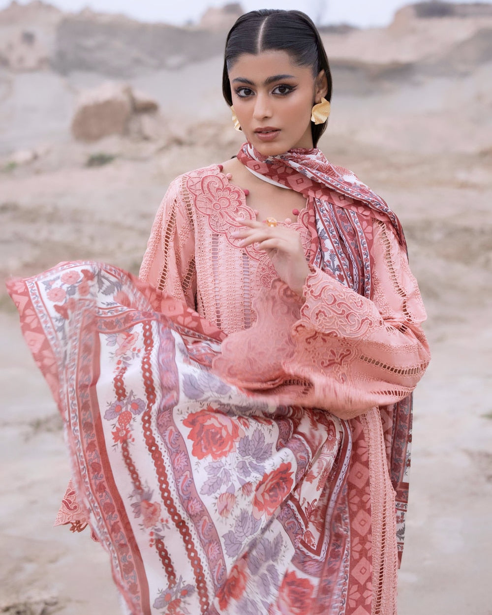 Chikankari Chic