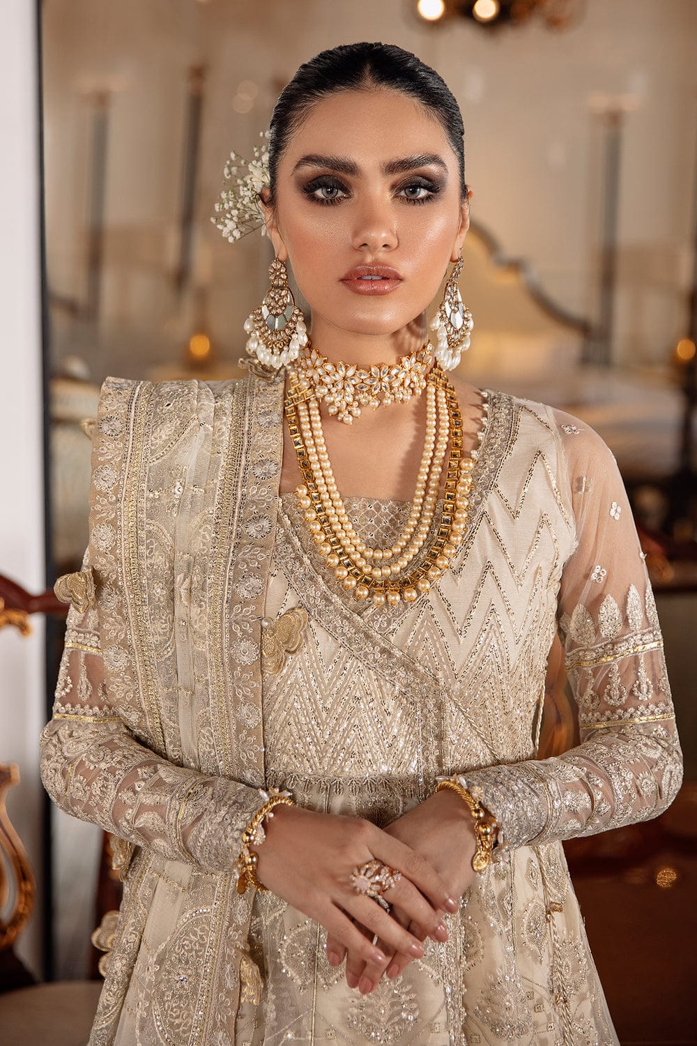 White Gold Elegance