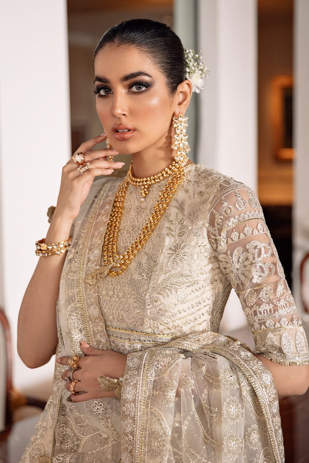 White Gold Elegance