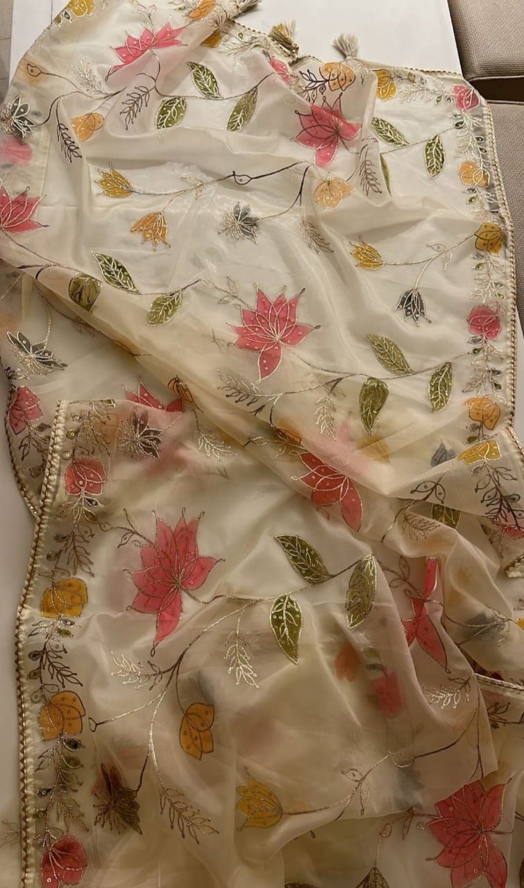 Glamourous Dupatta