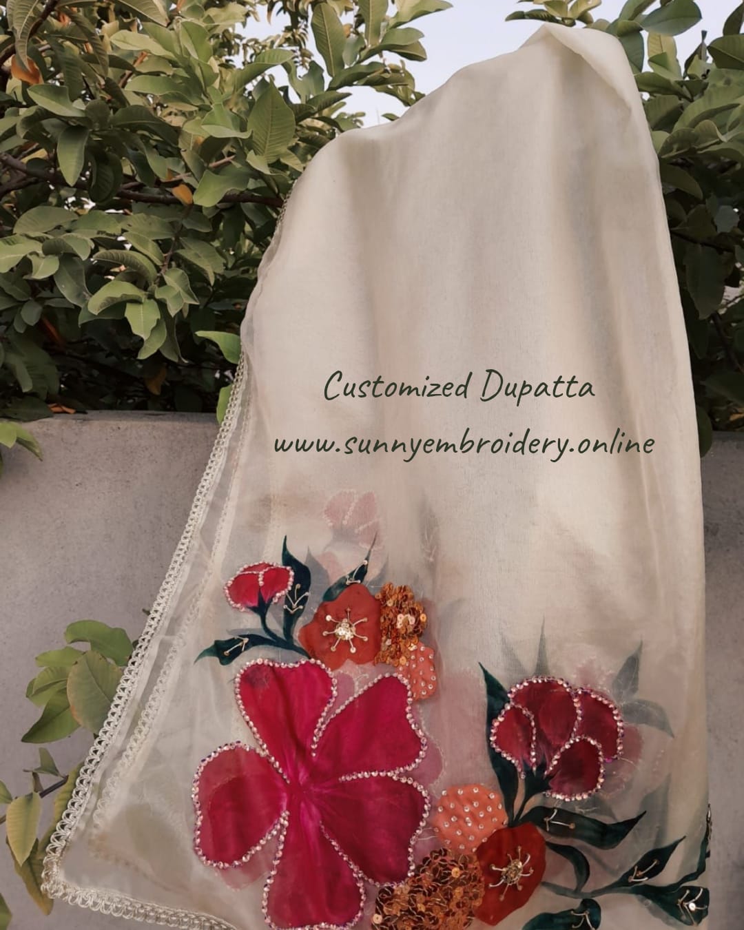 Glamourous Dupatta
