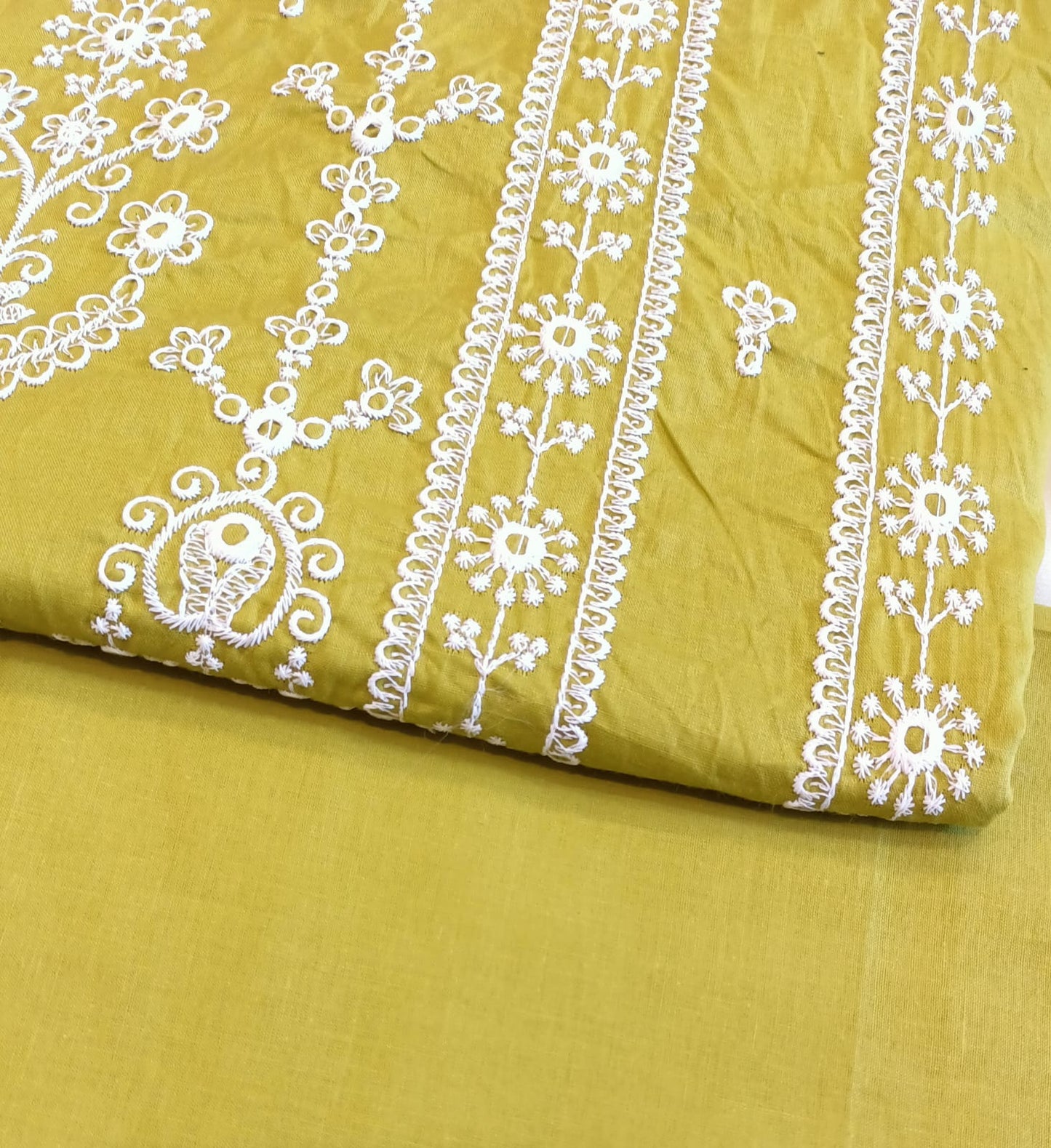 Embroidered Lawn 2PC By Sunny Embroidery