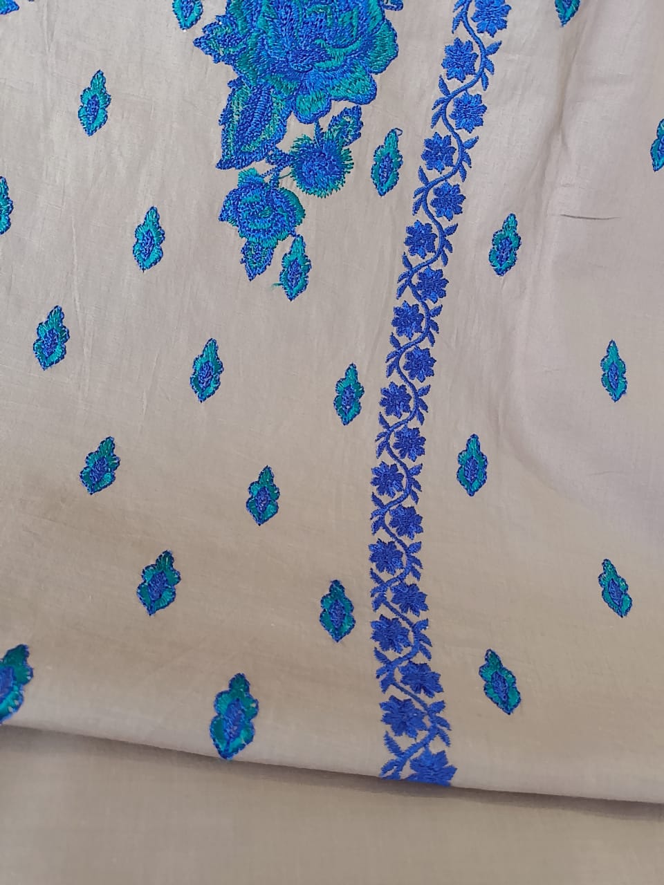 Embroidered Lawn 2PC By Sunny Embroidery