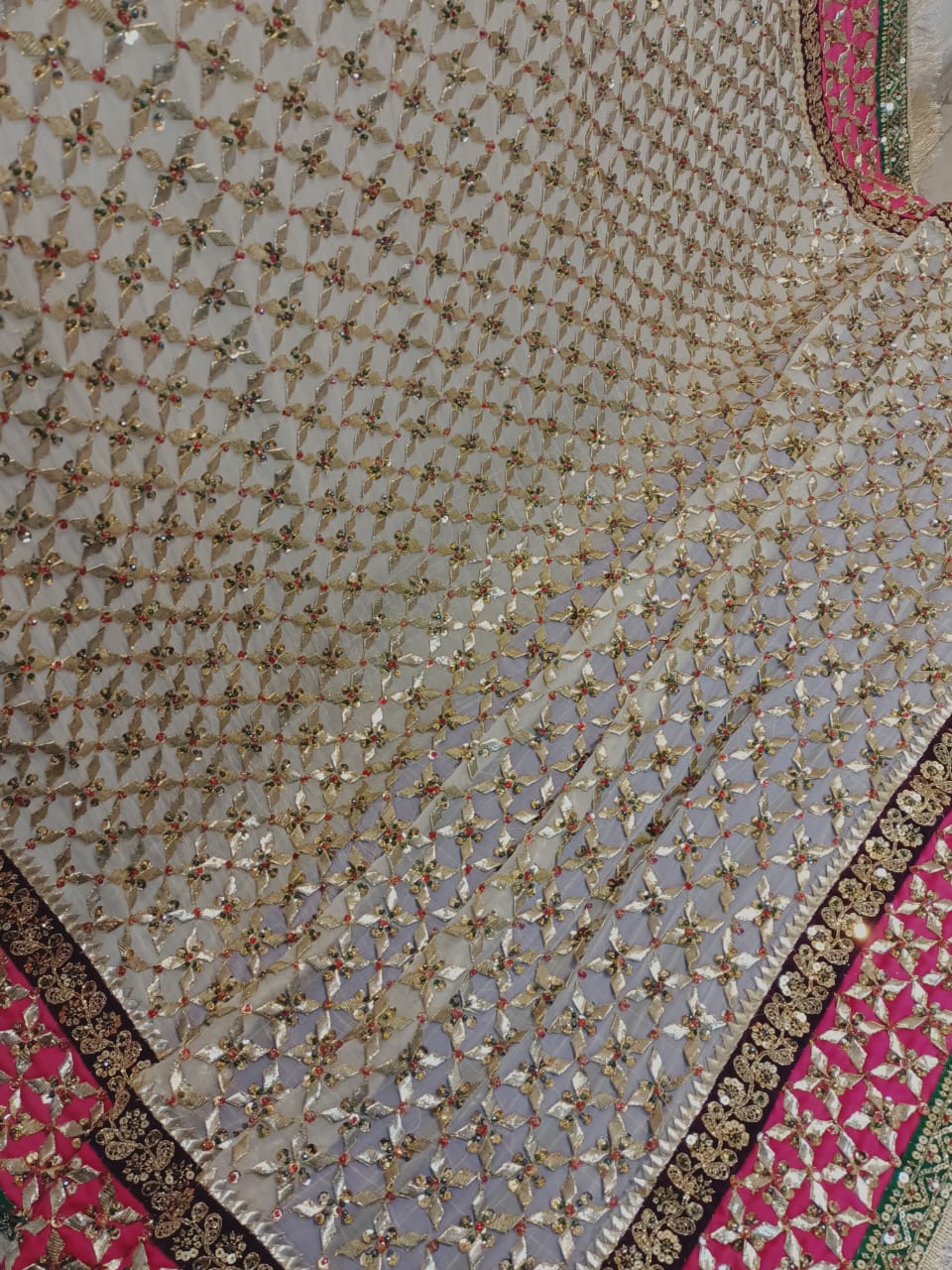 Royal Embellish