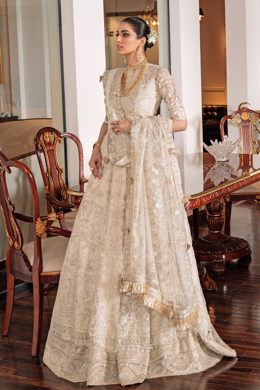 White Gold Elegance