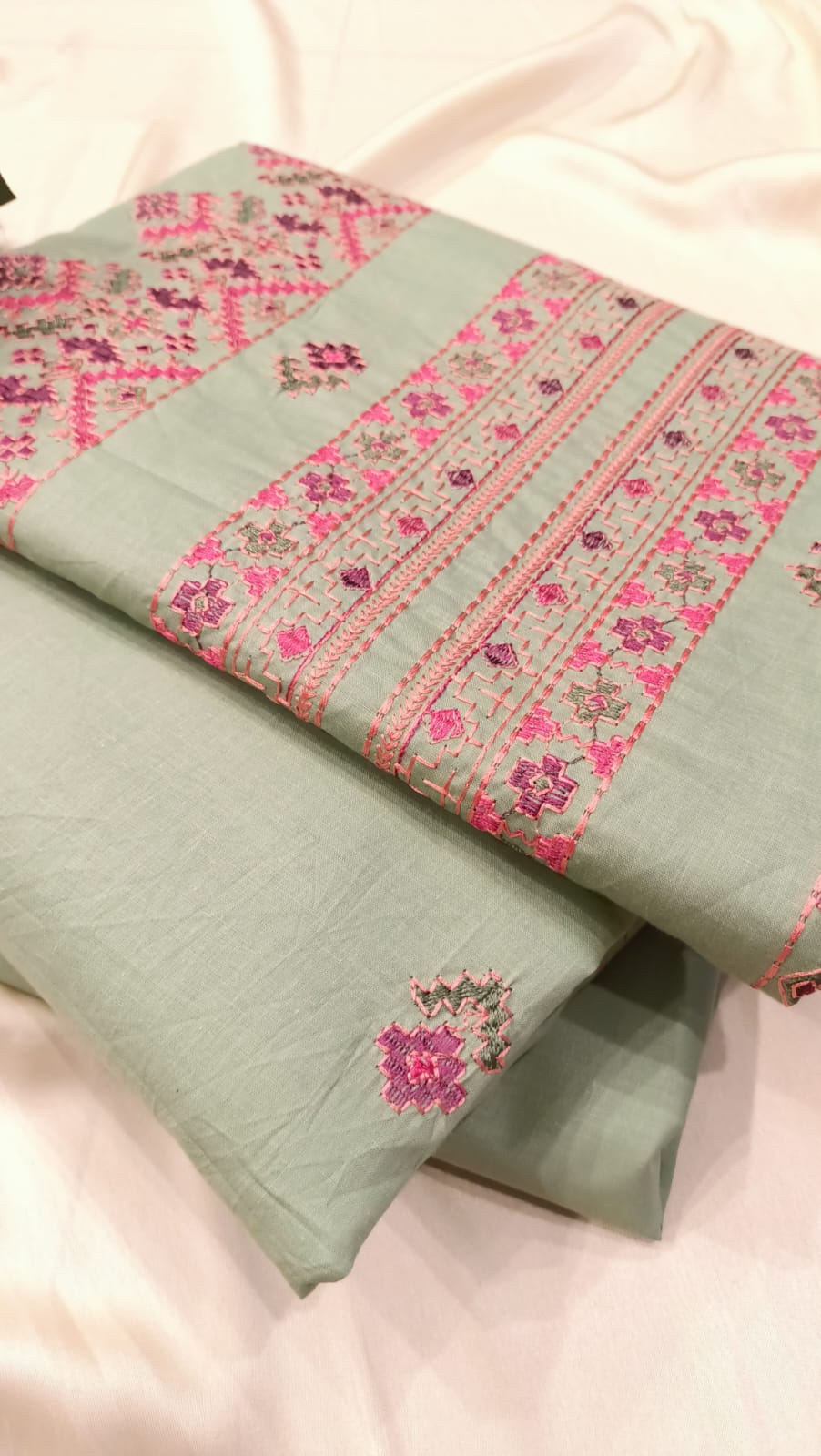 Embroidered Lawn 2PC By Sunny Embroidery