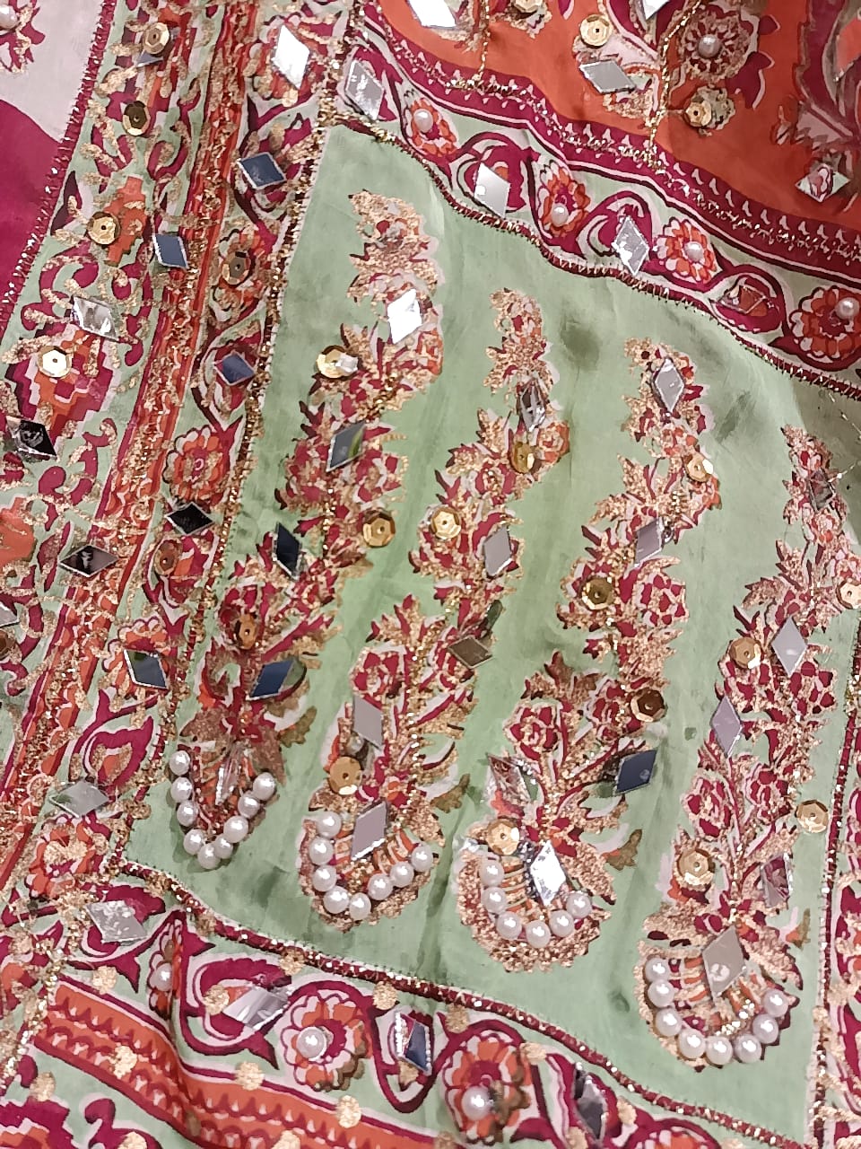Aaina Embroidery Dupatta - SUNNY Embroidery Creations