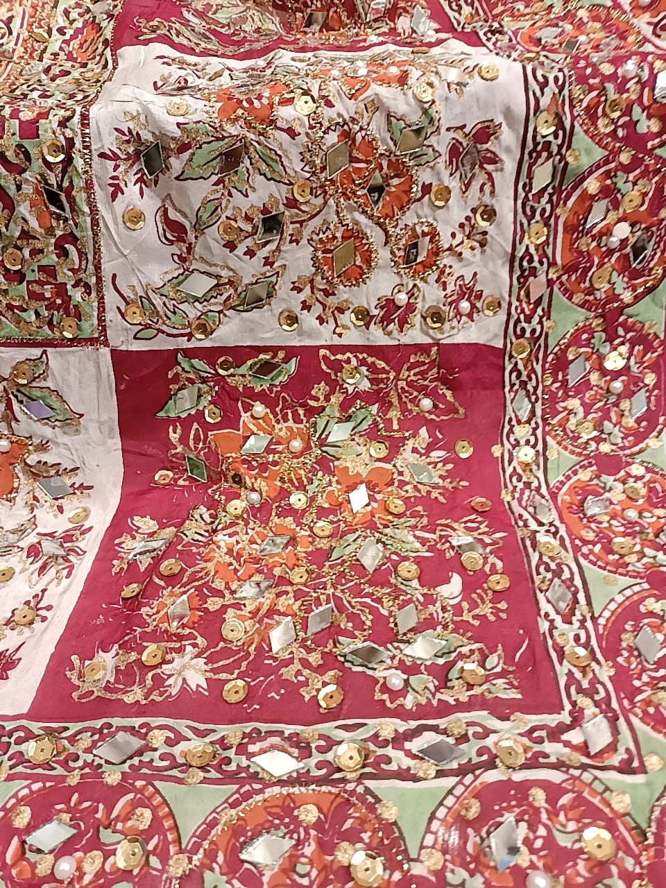 Aaina Embroidery Dupatta - SUNNY Embroidery Creations