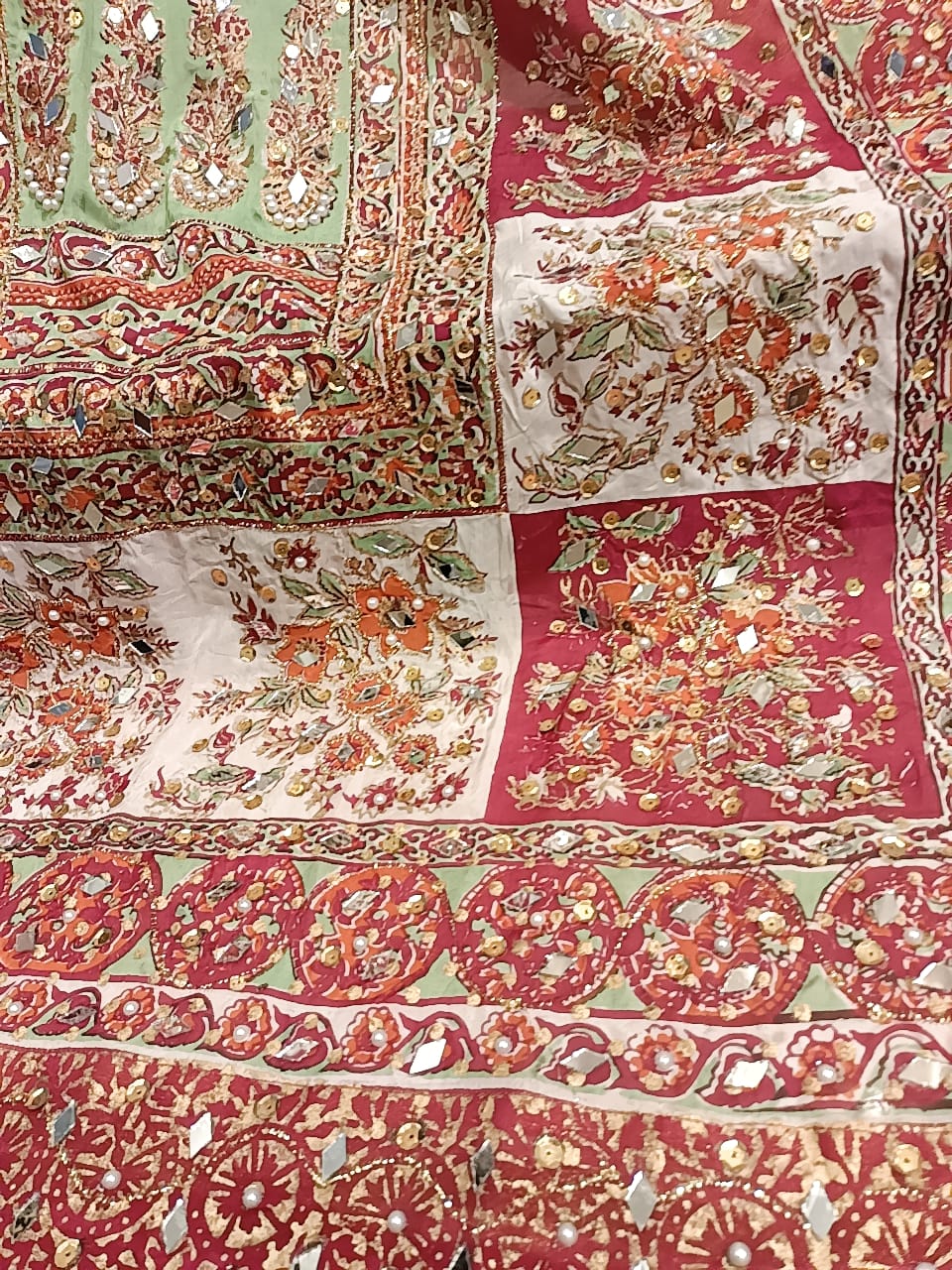 Aaina Embroidery Dupatta - SUNNY Embroidery Creations