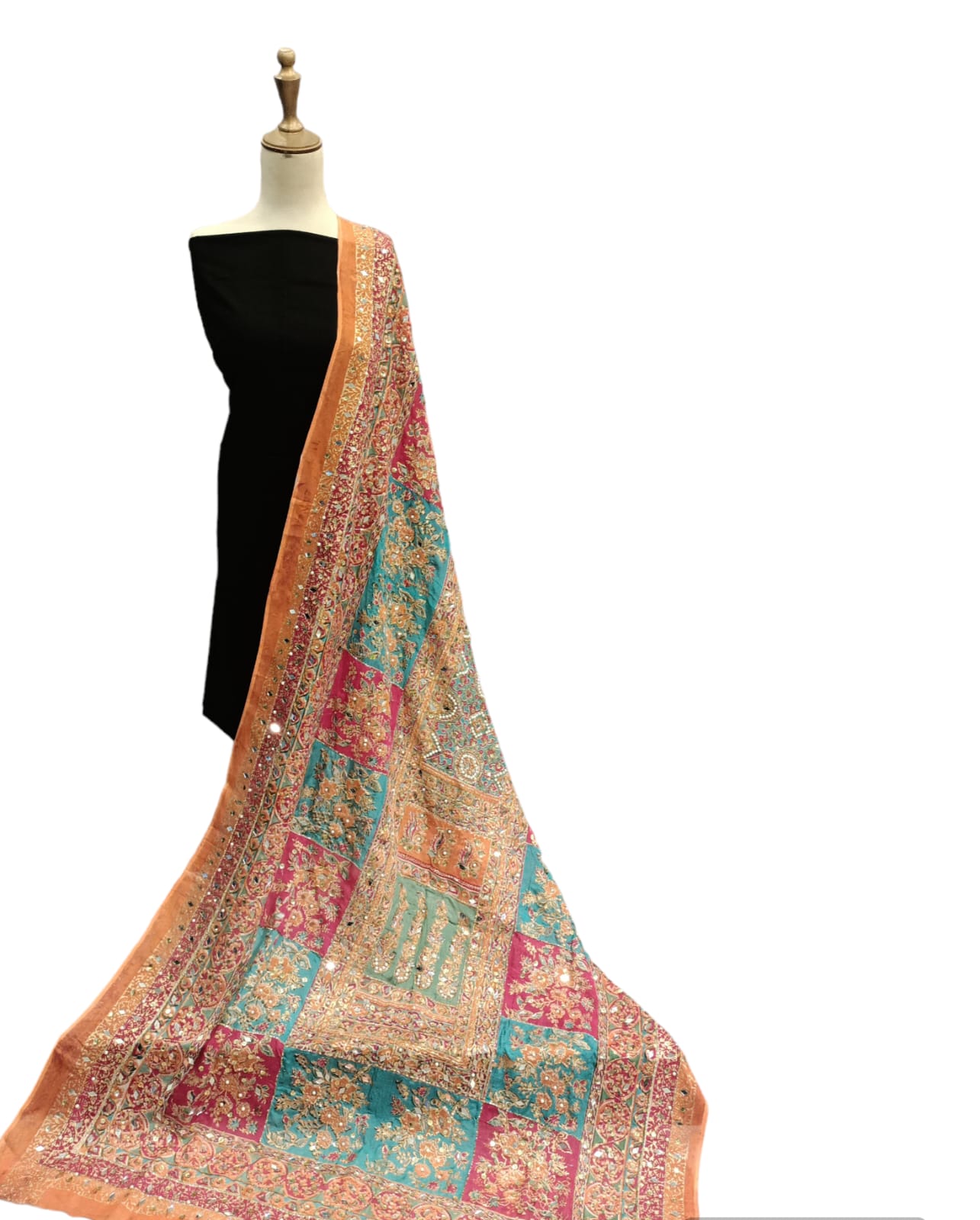 Aaina Embroidered Dupatta - SUNNY Embroidery Creations