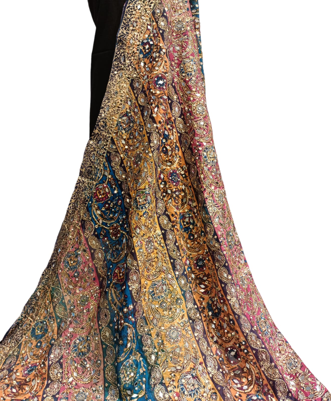 Aaina Embroidered Dupatta - SUNNY Embroidery Creations