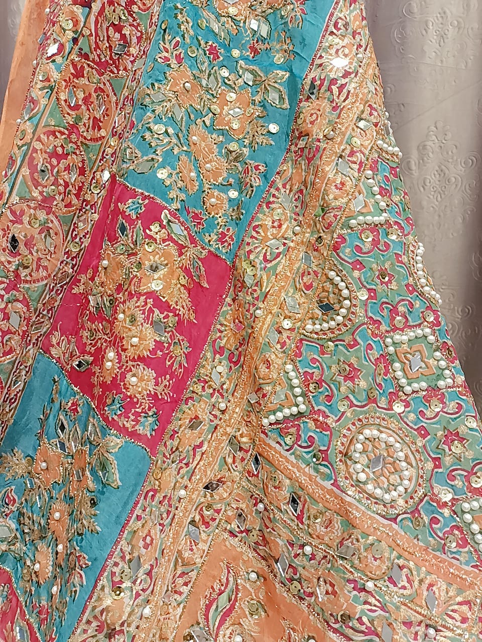 Aaina Embroidered Dupatta - SUNNY Embroidery Creations